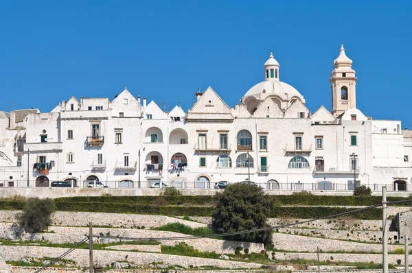 Locorotondo panoramik manzaralı. Puglia. İtalya. — Stok fotoğraf