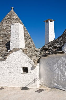 Alberobello 'nun çardağı. Puglia. İtalya..