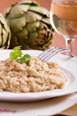 ENGİNARLI risotto.