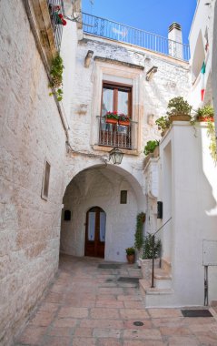 alleyway. Cisternino. Puglia. İtalya.