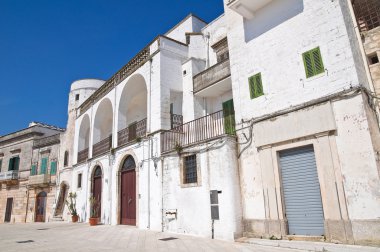 Amatin Sarayı. Cisternino. Puglia. İtalya.