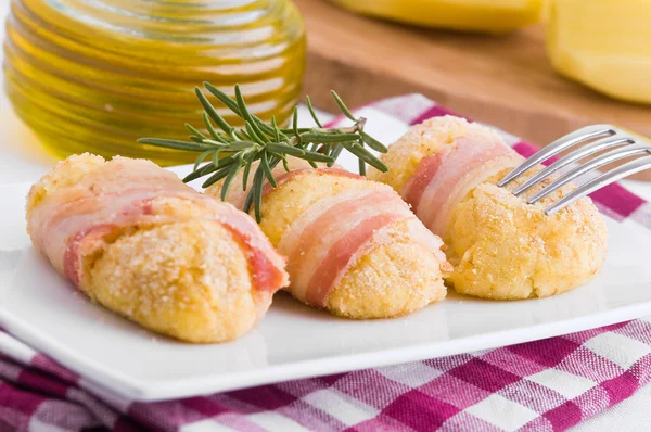 stock image Savoy cabbage and potato croquettes.