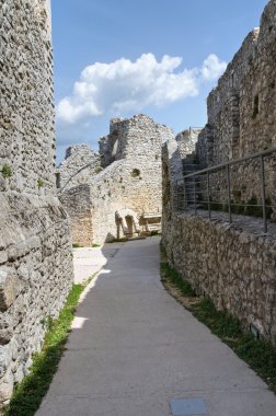 monte sant'angelo Kalesi. Puglia. İtalya.