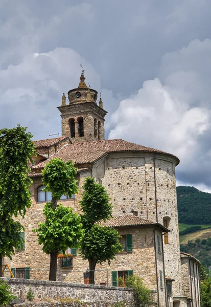 Santuário de Madonna dell 'Aiuto. Bobbio. Emilia-Romagna. Itália . — Fotografia de Stock