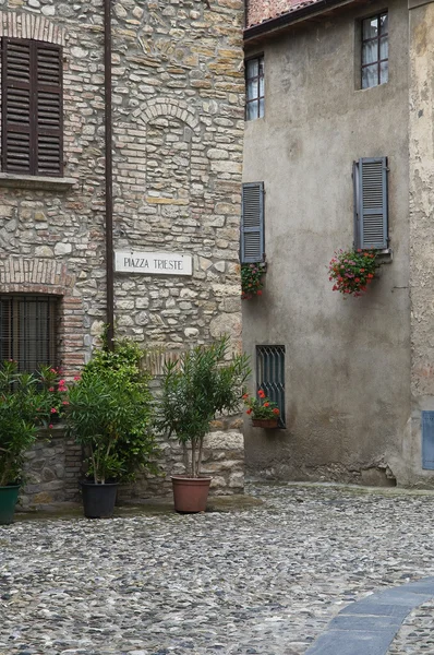 Alleyway. Peschici. Puglia. İtalya. — Stok fotoğraf