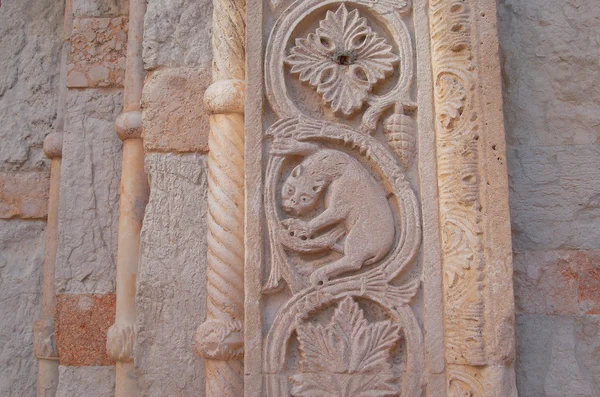 Fragment zeď ornament starožitný kostel Itálie — Stock fotografie