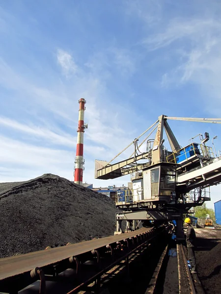 Santraller, kömür depolama — Stok fotoğraf