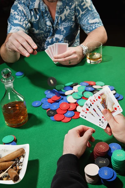 Due giocatori di poker — Foto Stock
