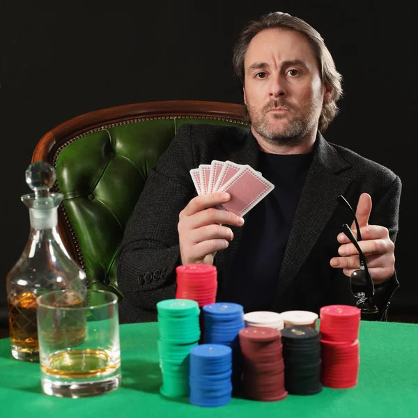 Giocatore professionista di poker — Foto Stock