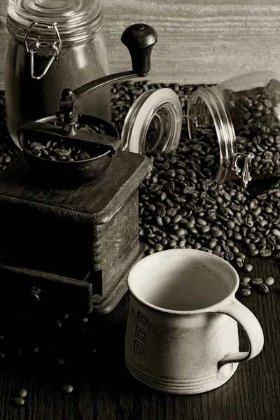 Coffee and grinder — Stock Photo, Image
