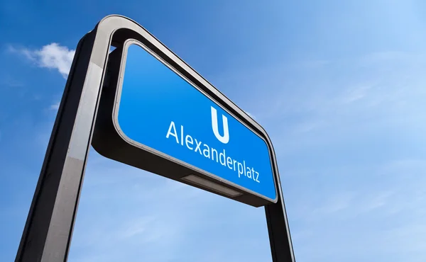 Znamení Alexanderplatz, Berlín — Stock fotografie