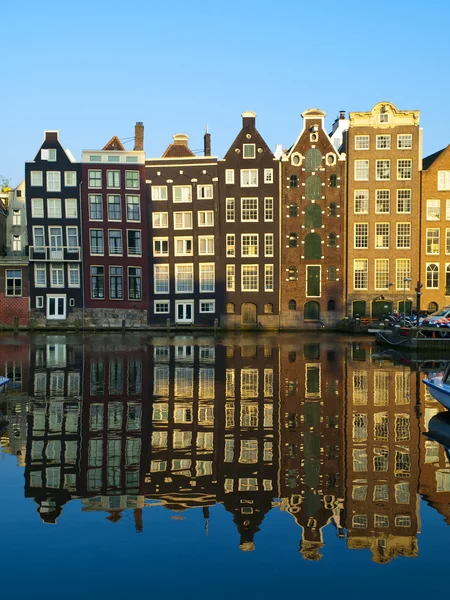 Typická architektura amsterdam — Stock fotografie