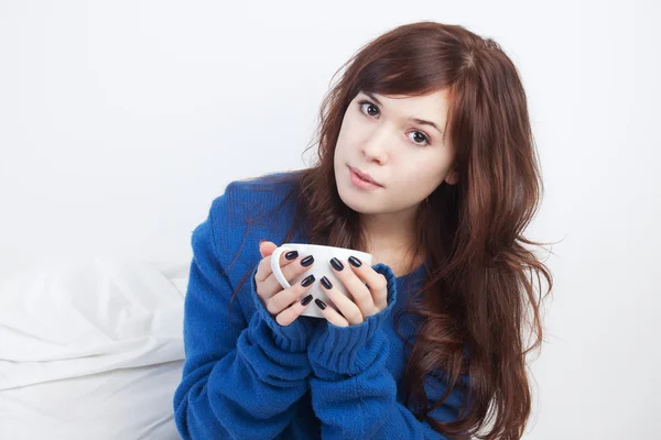 Girl with tea — Stock Photo, Image