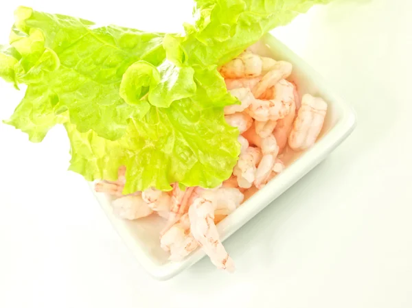 Peeled shrimps in a bowl — Stock Photo, Image
