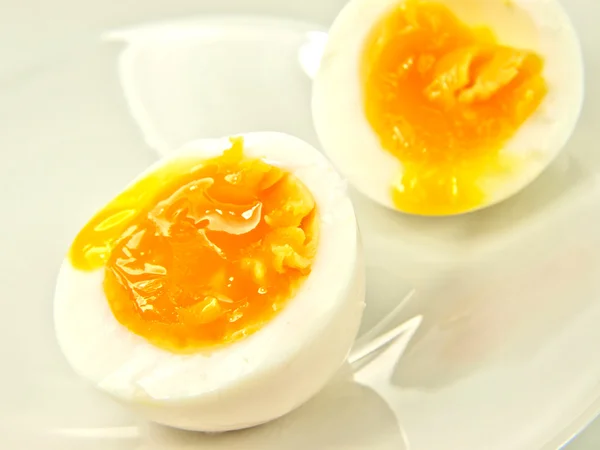 Soft boiled egg, half — Stock Photo, Image