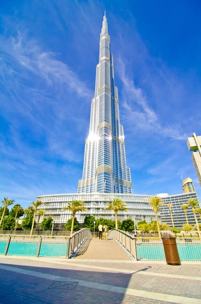 DUBAI, EAU - 4 JANVIER : Burj Khalifa, la plus haute tour du monde, centre-ville — Photo