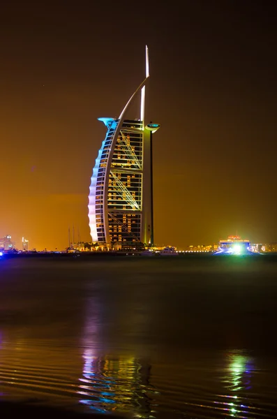 stock image DUBAI - JANUARY 4: Burj al Arab hotel, one of the few 7 stars hotel in the