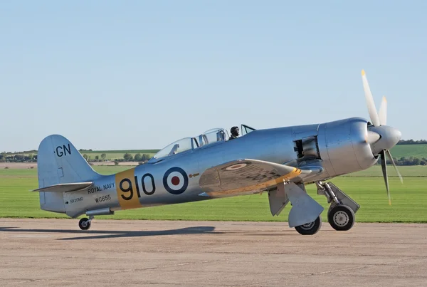 Hawker Sea Fury taxis for takeoff — Stock Photo, Image