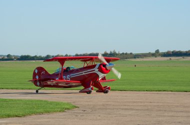 Pitts S-2S taxis for takeoff clipart