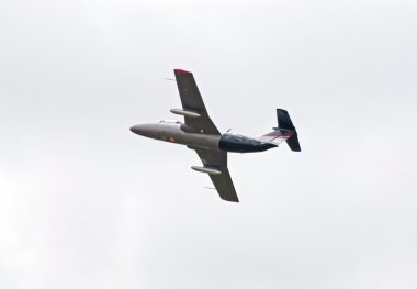 L-29 in flight clipart