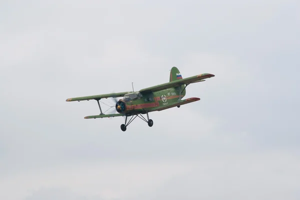 Ан-2 в полете — стоковое фото