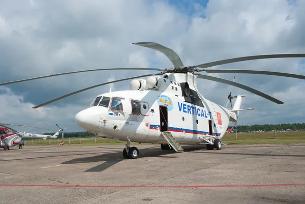 Mi-26 na parkování — Stock fotografie