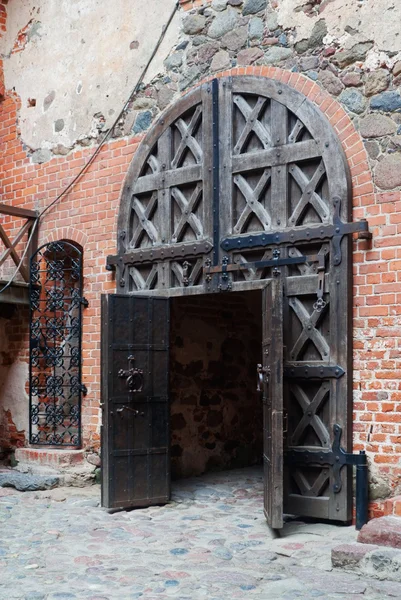 Внутрішній Ворота замку Trakai — стокове фото