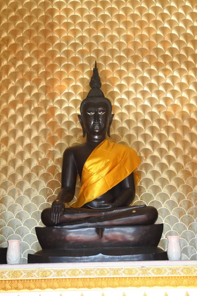 Una estatua de Buda. Tailandia —  Fotos de Stock