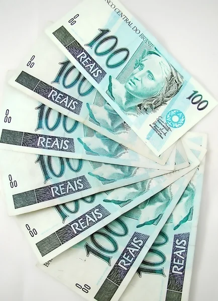 100 echte Banknoten aus Brasilien — Stockfoto