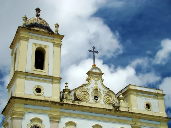 Detalj av en koloniala kyrka i salvador, bahia, Brasilien — Stockfoto