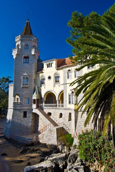 Palácio dos Condes de Castro Guimarães — Fotografia de Stock
