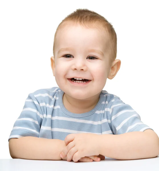 Retrato de un lindo niño alegre Fotos de stock libres de derechos