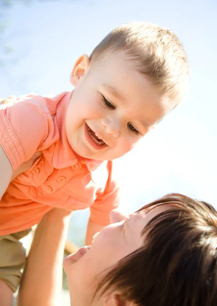 Portrait of a mother with her son — Stock Photo, Image