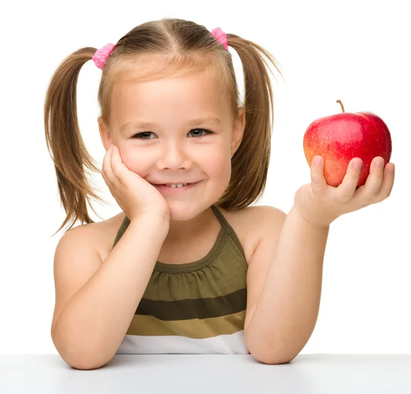 Menina com maçã vermelha — Fotografia de Stock