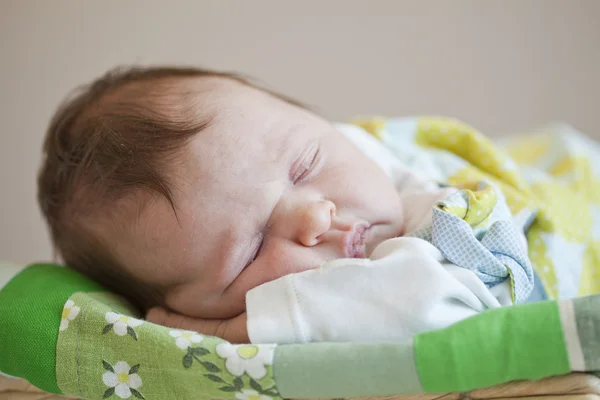 Newborn baby — Stock Photo, Image