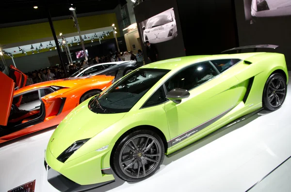 Lamborghini gallardo lp 570-4 superleggera sport autó a kijelzőn — Stock Fotó