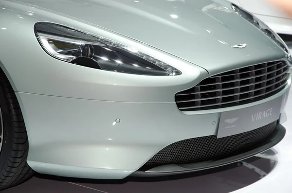 Aston Martin Virage sportsvogn udstillet - Stock-foto