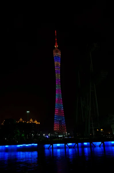 Guangzhou nova torre de TV, a torre de TV mais alta do mundo — Fotografia de Stock