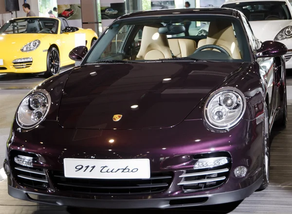 Porsche 911 turbo sportu samochodowego na wyświetlaczu — Zdjęcie stockowe