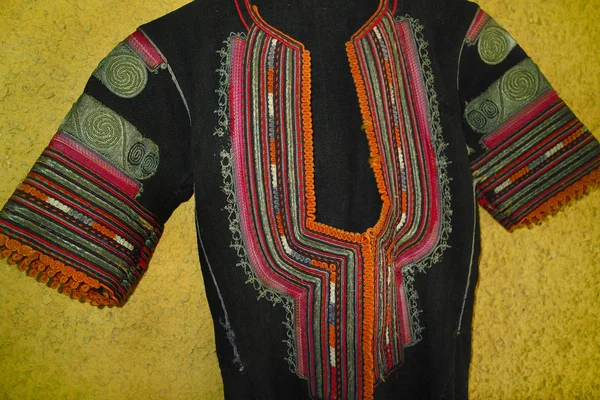 Handmade antique Bulgarian national costume — Stock Photo, Image