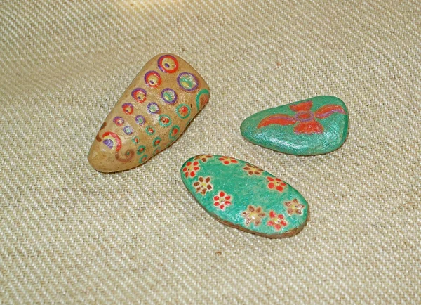 Ręcznie malowane kamienie — Zdjęcie stockowe