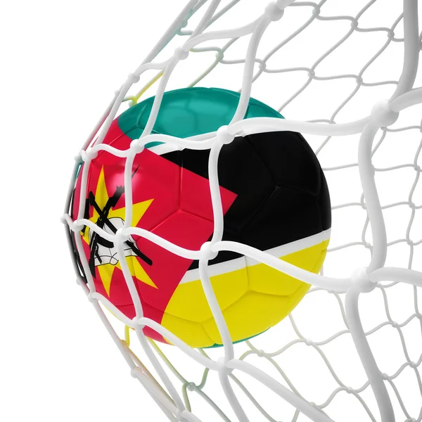 Balle de football mozambicaine à l'intérieur du filet — Photo