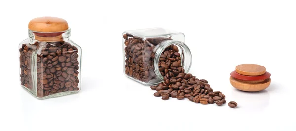 Koffiebonen in een pot — Stockfoto