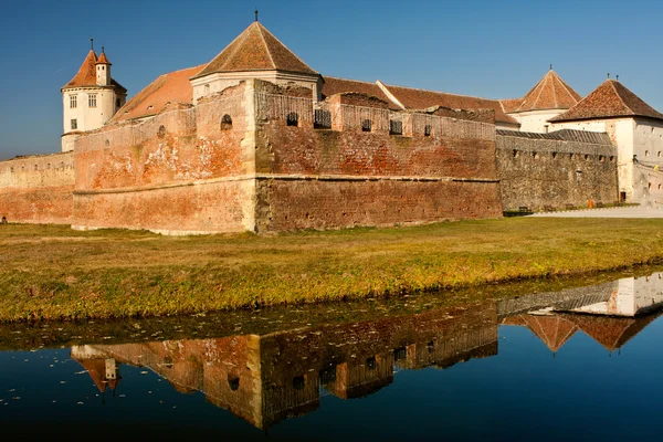 Το φρούριο fagaras στο νομό brasov, η Ρουμανία — Φωτογραφία Αρχείου