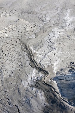 çamurlu volkanlar yakın çekim, Romanya buzau