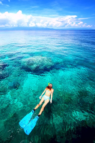 Diver and sea — Stock Photo, Image
