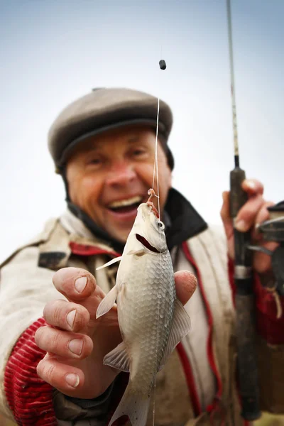 Feliz pescador maduro —  Fotos de Stock