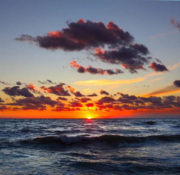 Sunset bulvarında bir deniz — Stok fotoğraf
