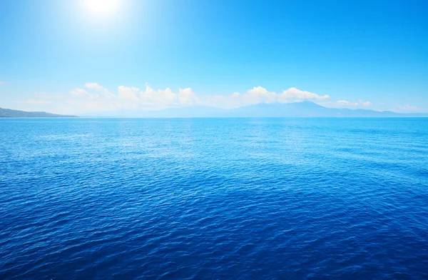 Синє море — стокове фото