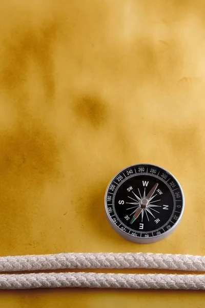 Blankt papper med kompass — Stockfoto